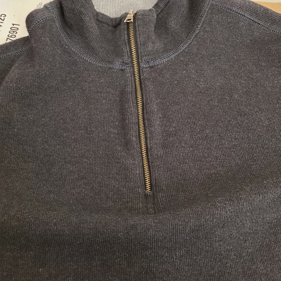 Banana Republic Men's Quarter Zip Sweater Size Large - Picture 7 of 12